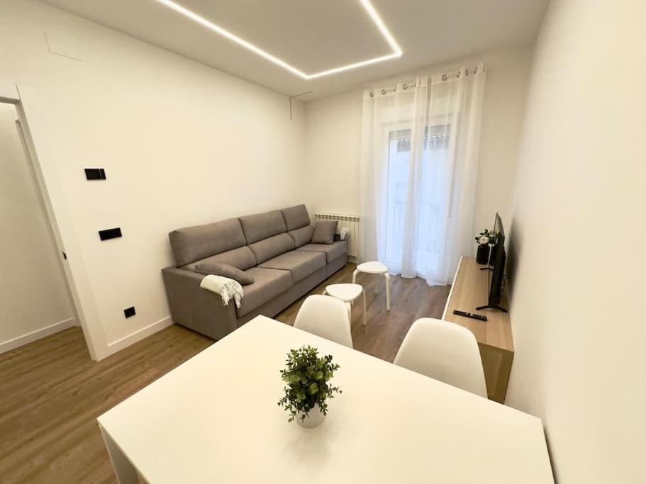 Apartment Vivienda Centrica Junto Al Museo